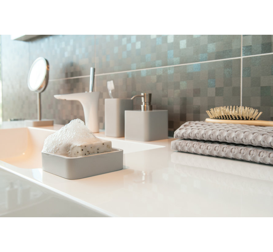 Ona Tooth Brush Holder