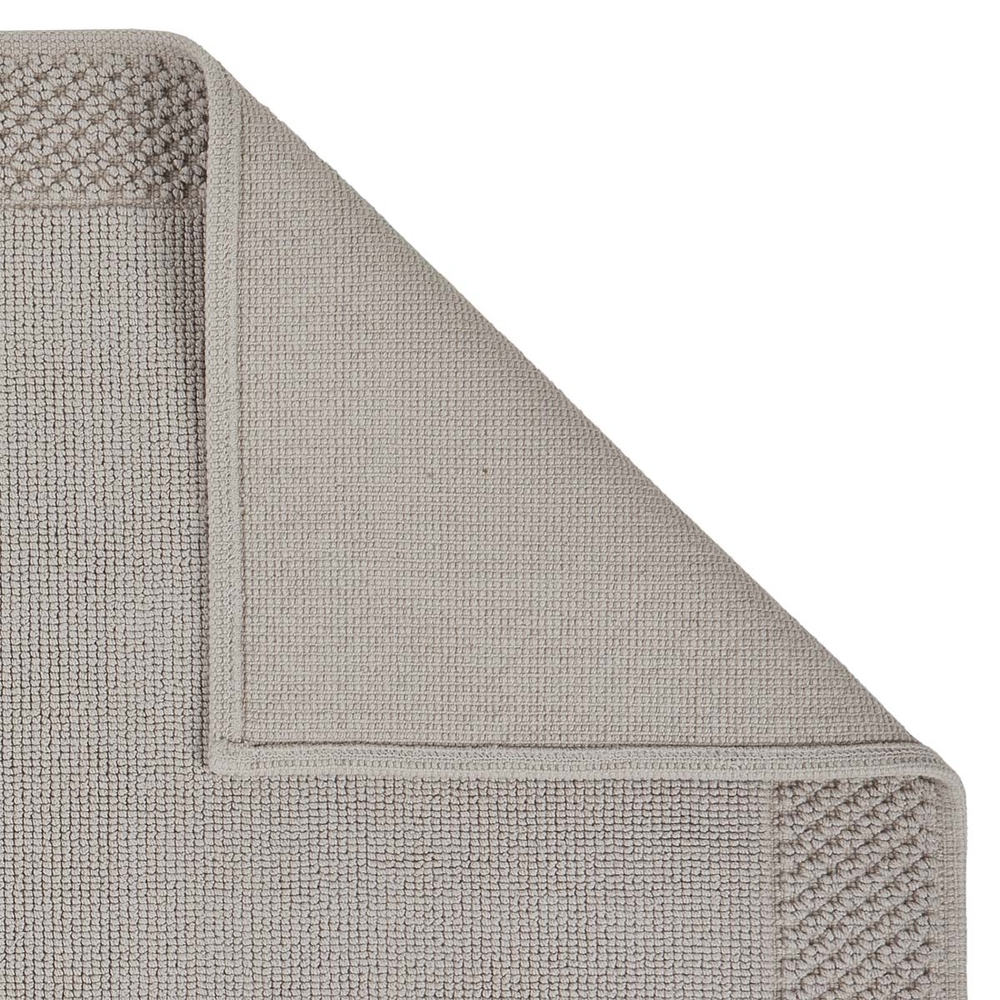 Yuna Bath Mat