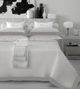 Cuvertură Grand Hotel 270X270 gri/alb